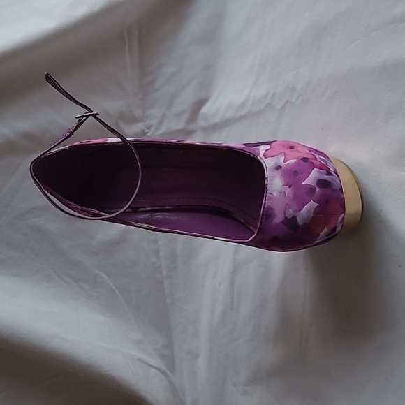 Size 8 floral platform high heels - Picture 2 of 7